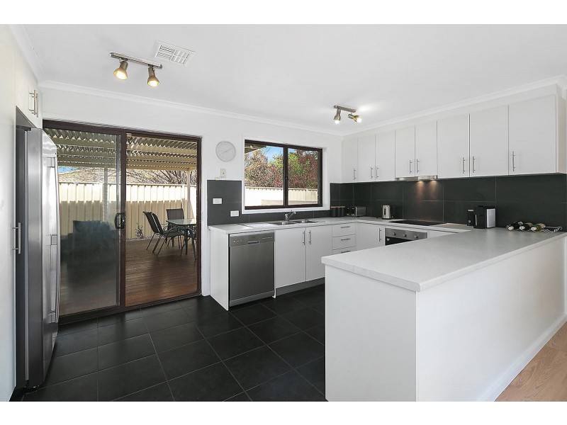 1/6 Sturgeon Street, Conder ACT 2906