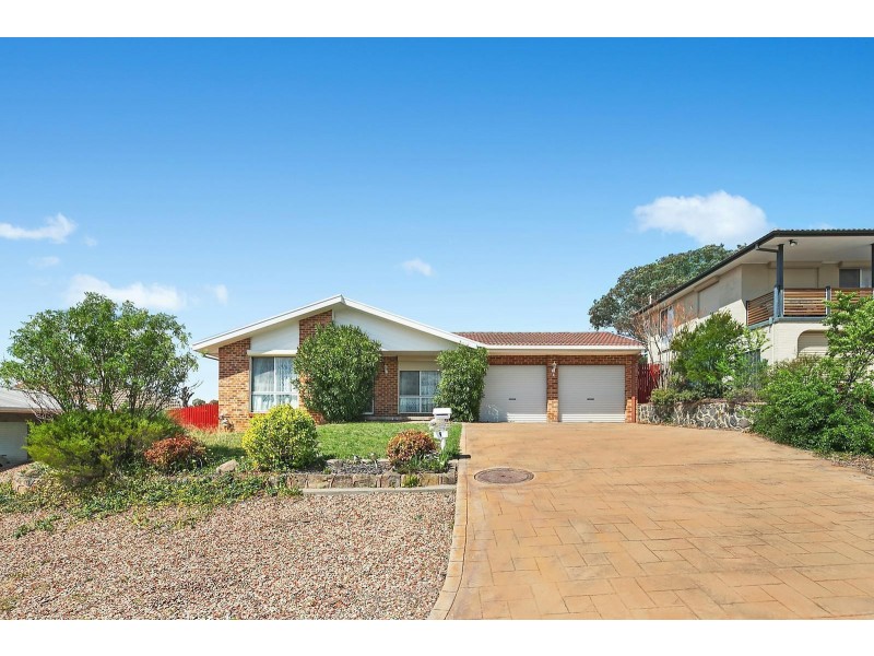 9 Gurr Street, Calwell ACT 2905