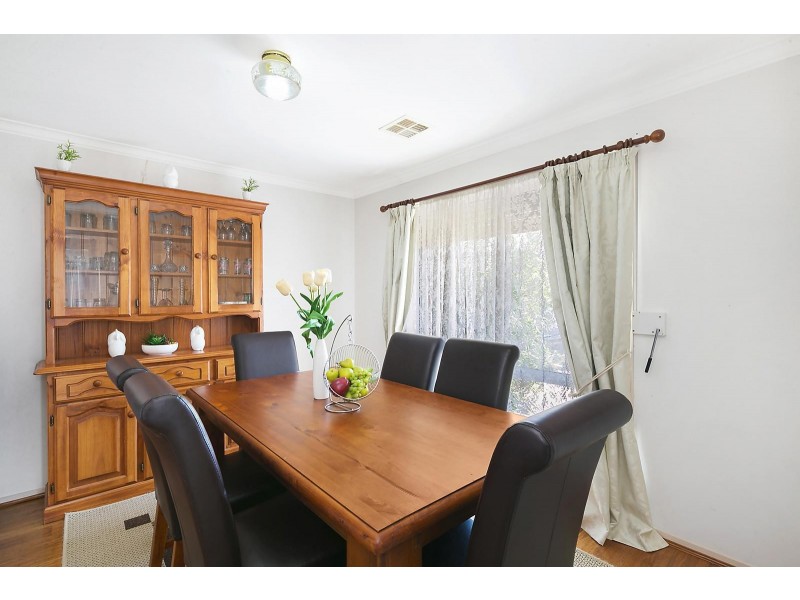 9 Gurr Street, Calwell ACT 2905