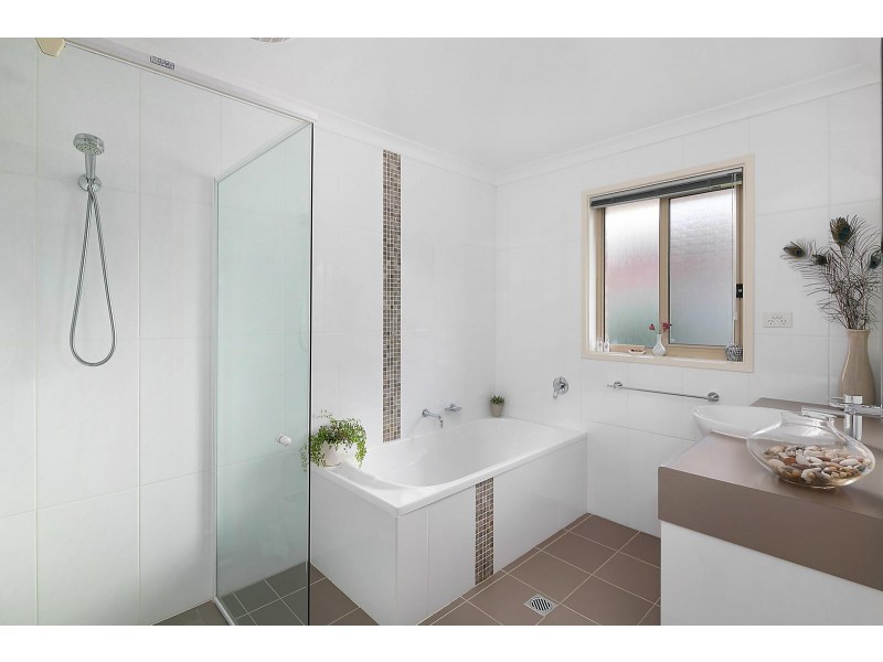 13 Ulverstone Street, Lyons ACT 2606