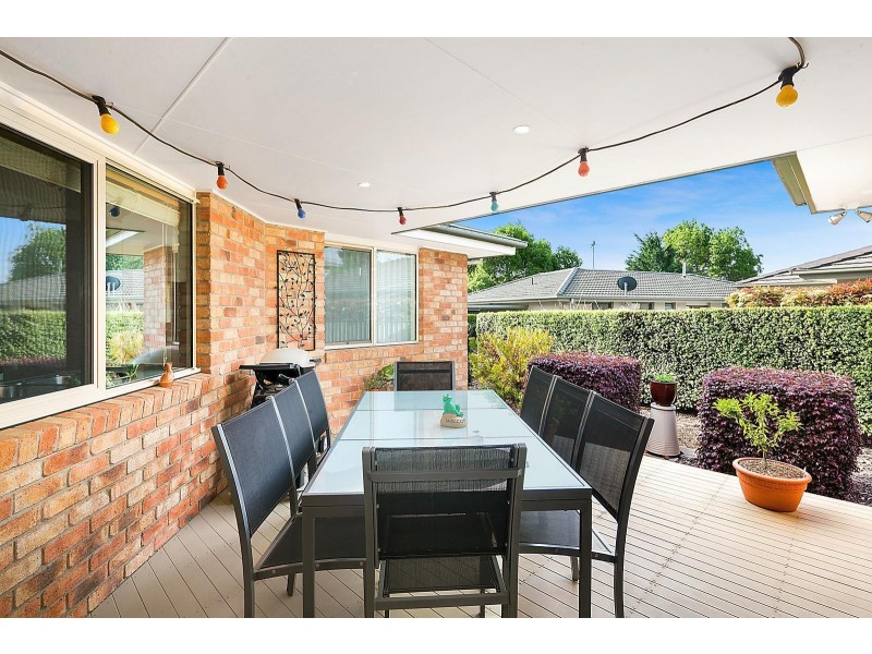 13 Ulverstone Street, Lyons ACT 2606