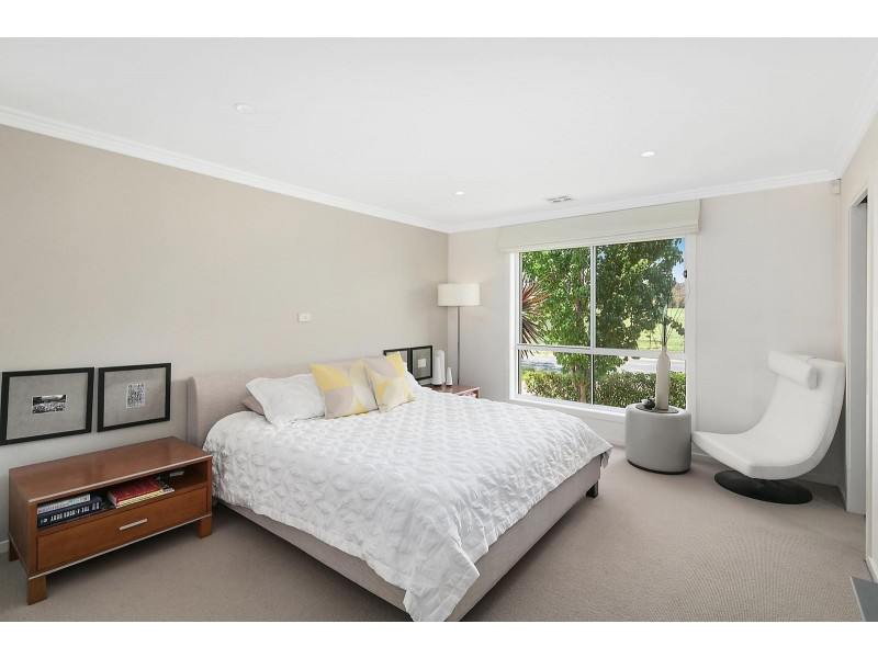 25 Glenorchy Street, Lyons ACT 2606