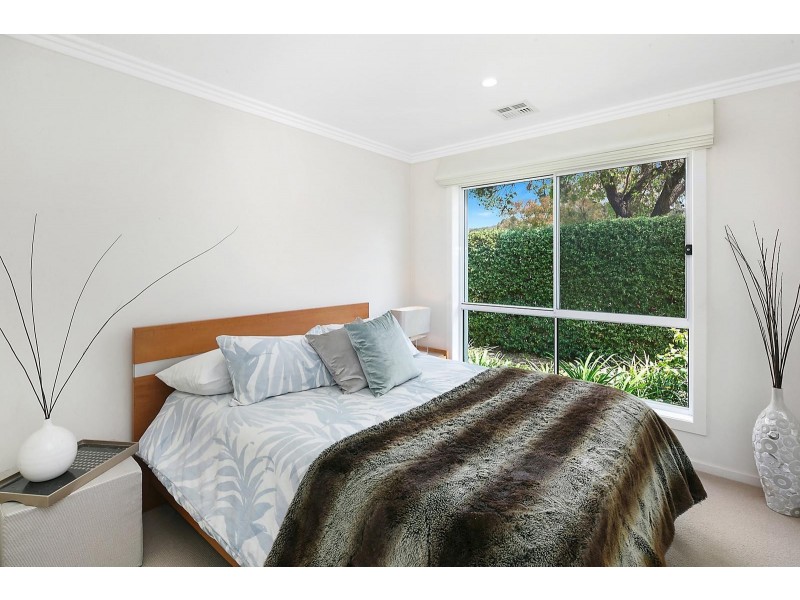 25 Glenorchy Street, Lyons ACT 2606