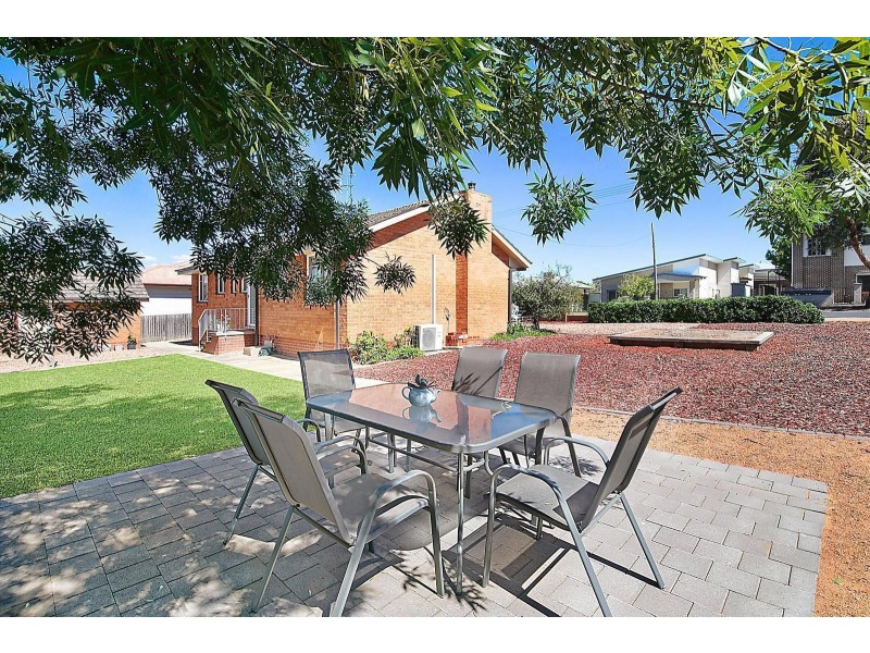 57 Fergus Road, Queanbeyan NSW 2620