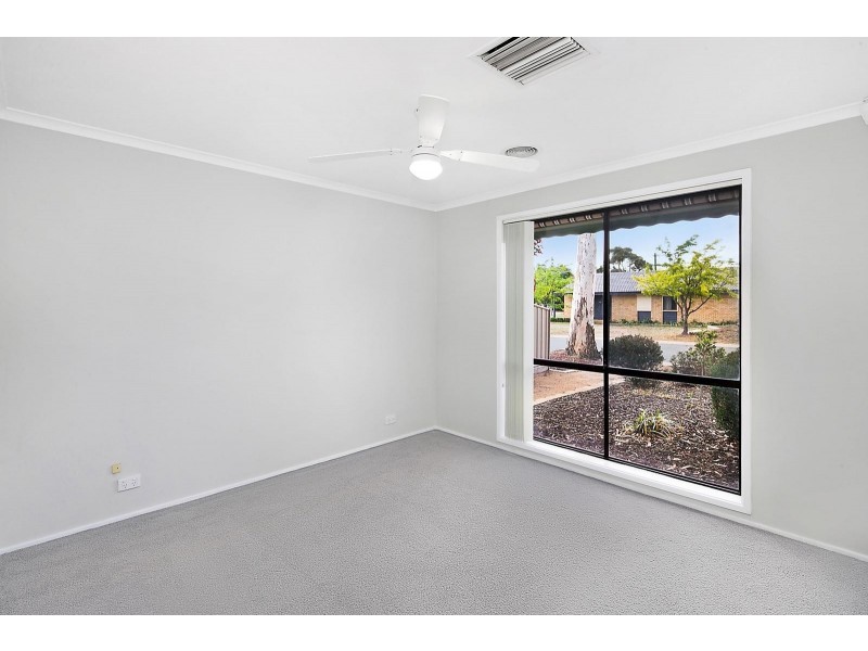 24 Kiddle Crescent, Richardson ACT 2905