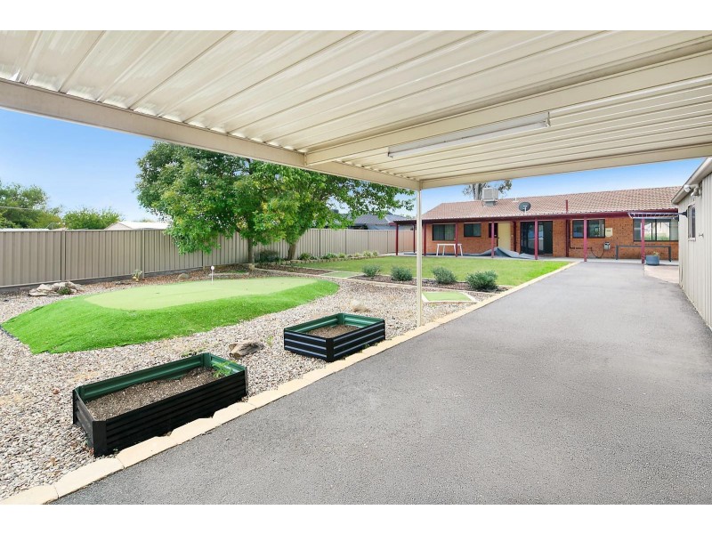 24 Kiddle Crescent, Richardson ACT 2905