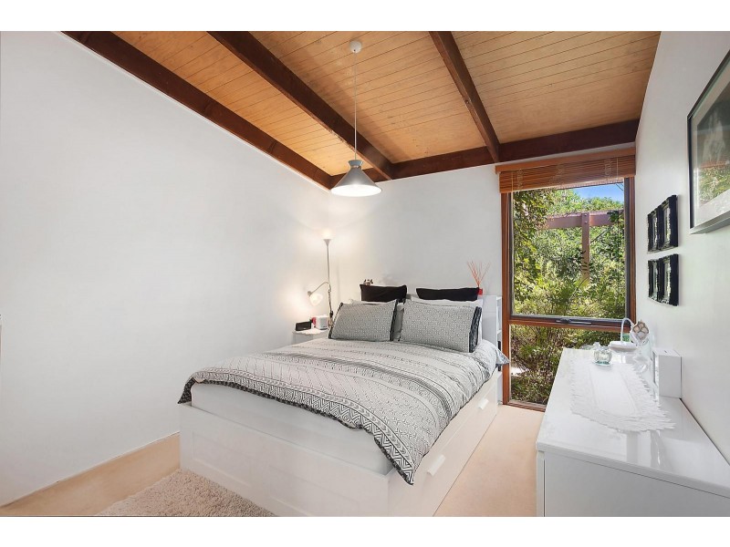 15 Adkinson Close, Isaacs ACT 2607