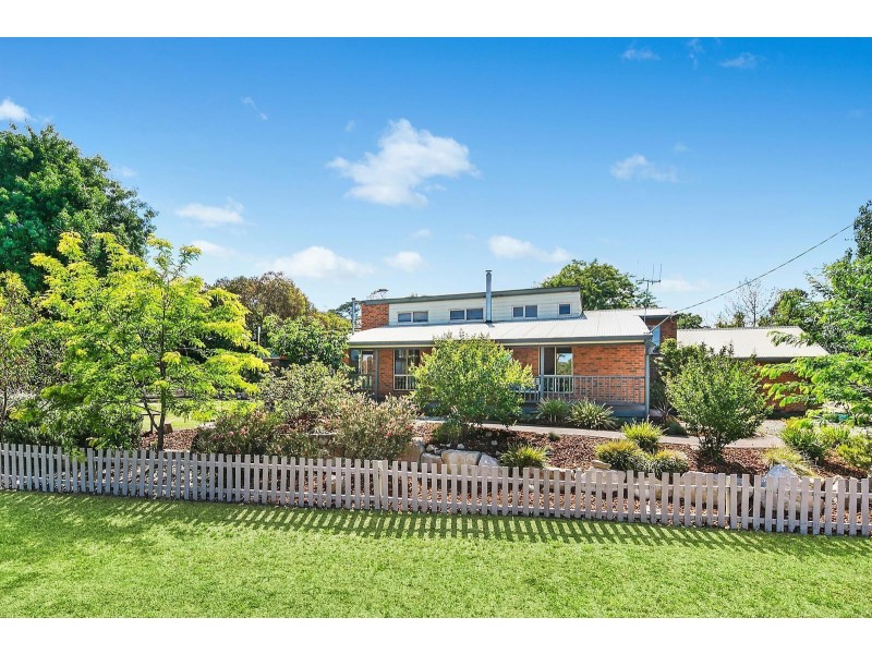 8 Williams Lane, Sutton NSW 2620