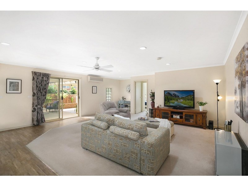 12 Ballard Place, Monash ACT 2904