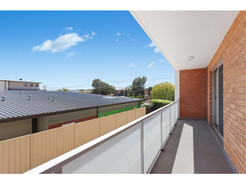 10/11 McKeahnie Street, Queanbeyan NSW 2620
