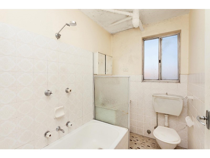 10/11 McKeahnie Street, Queanbeyan NSW 2620