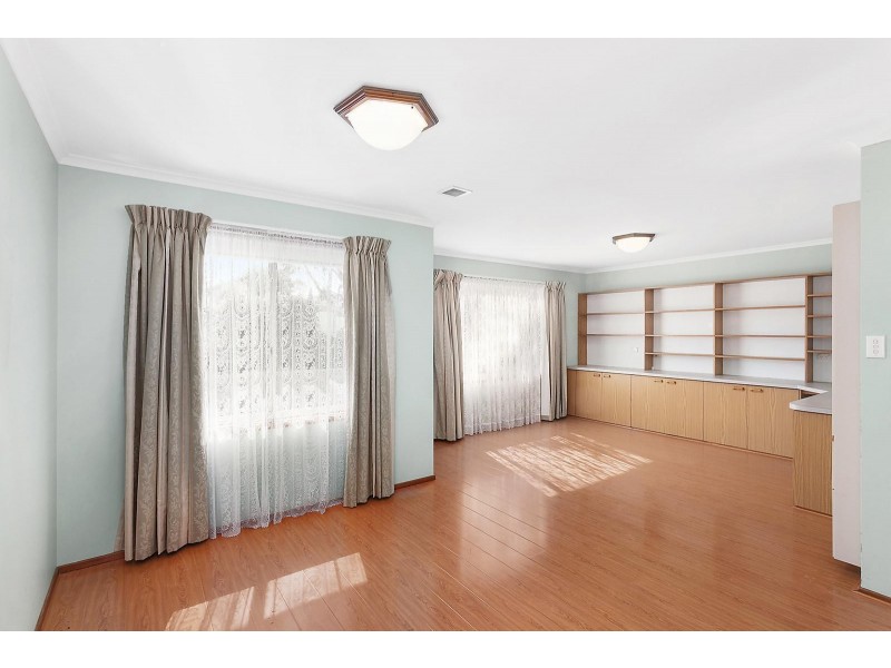 22 Fink Crescent, Calwell ACT 2905