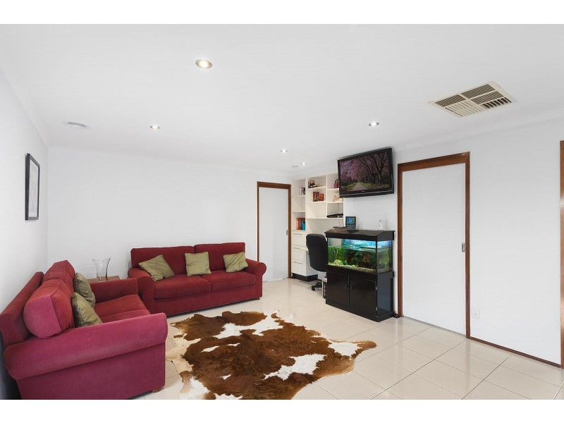 73 Templestowe Avenue, Conder ACT 2906