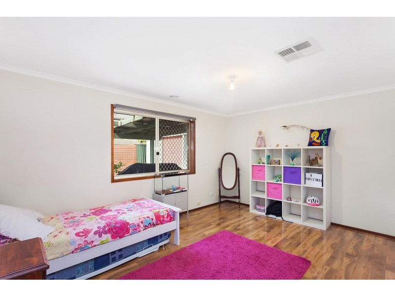 73 Templestowe Avenue, Conder ACT 2906