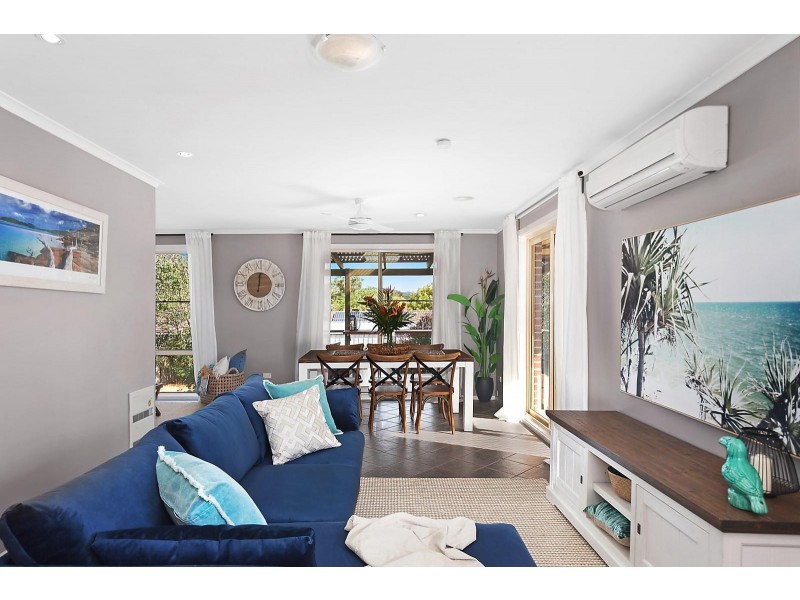 8 Wilhelmi Crescent, Banks ACT 2906