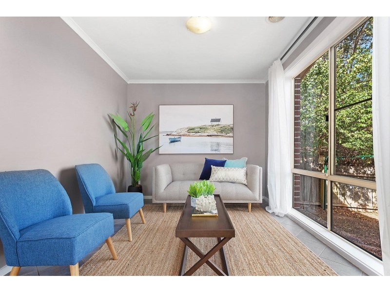 8 Wilhelmi Crescent, Banks ACT 2906