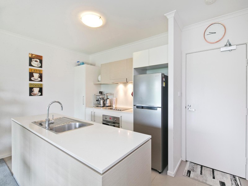 38/58 Cowlishaw Street, Greenway ACT 2900