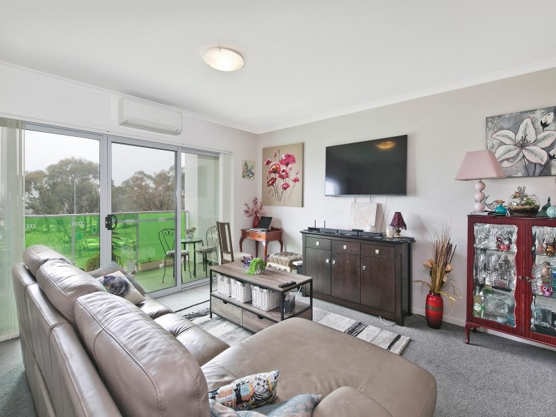 38/58 Cowlishaw Street, Greenway ACT 2900