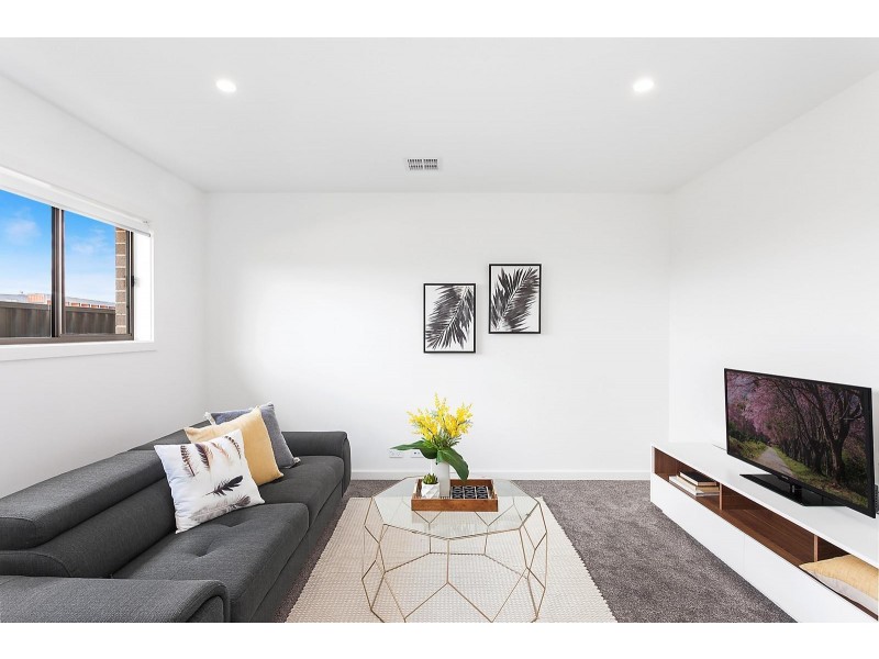 14 Underhill Street, Googong NSW 2620