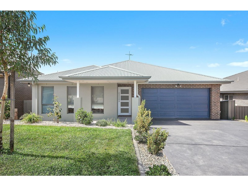13 Tyrrell Street, Googong NSW 2620