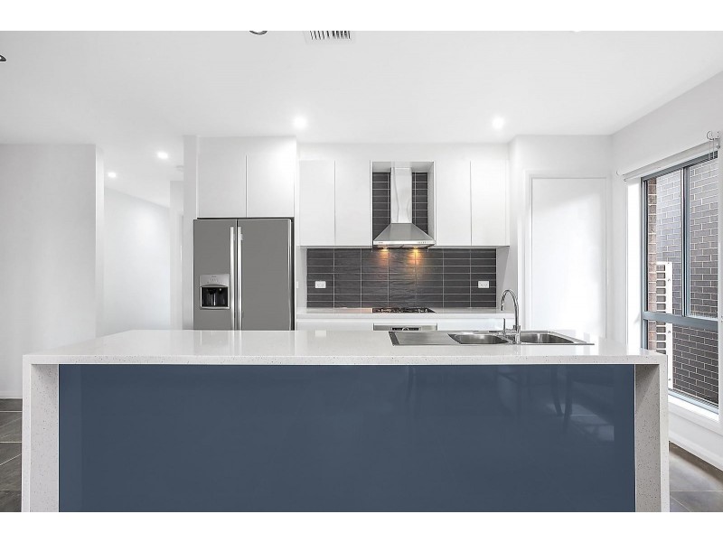 13 Tyrrell Street, Googong NSW 2620