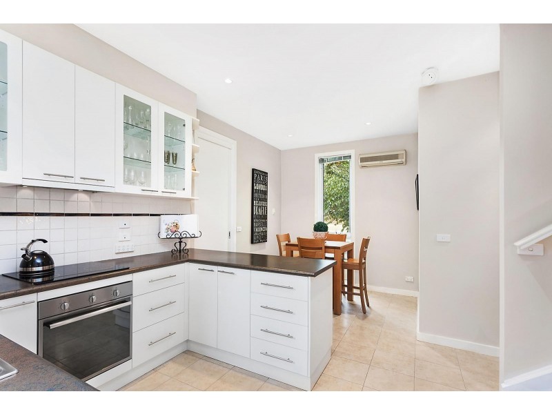 103 Maitland Street, Hackett ACT 2602