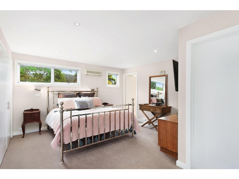 103 Maitland Street, Hackett ACT 2602