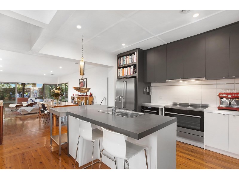 6 Cooma Street, Queanbeyan NSW 2620