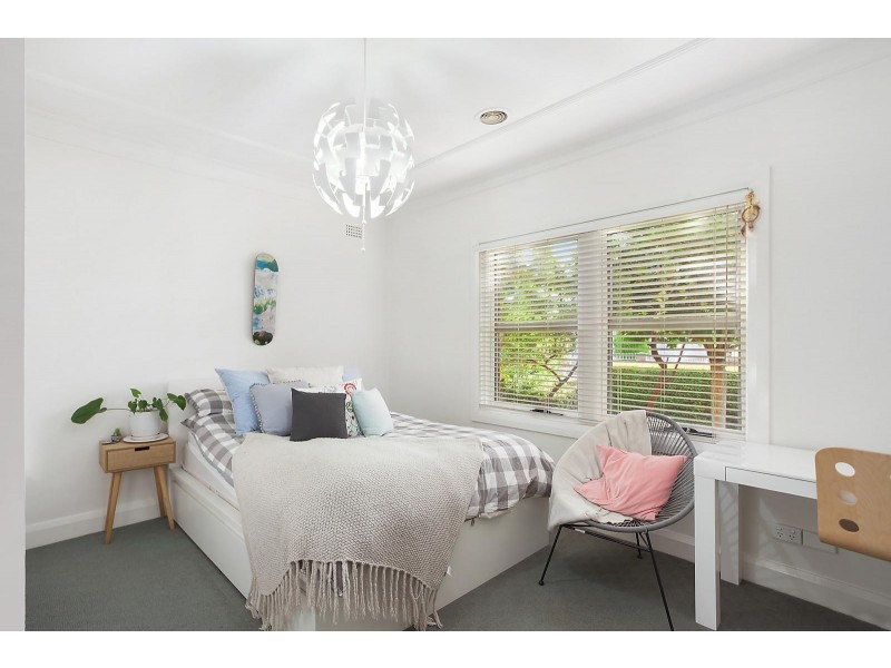 6 Cooma Street, Queanbeyan NSW 2620