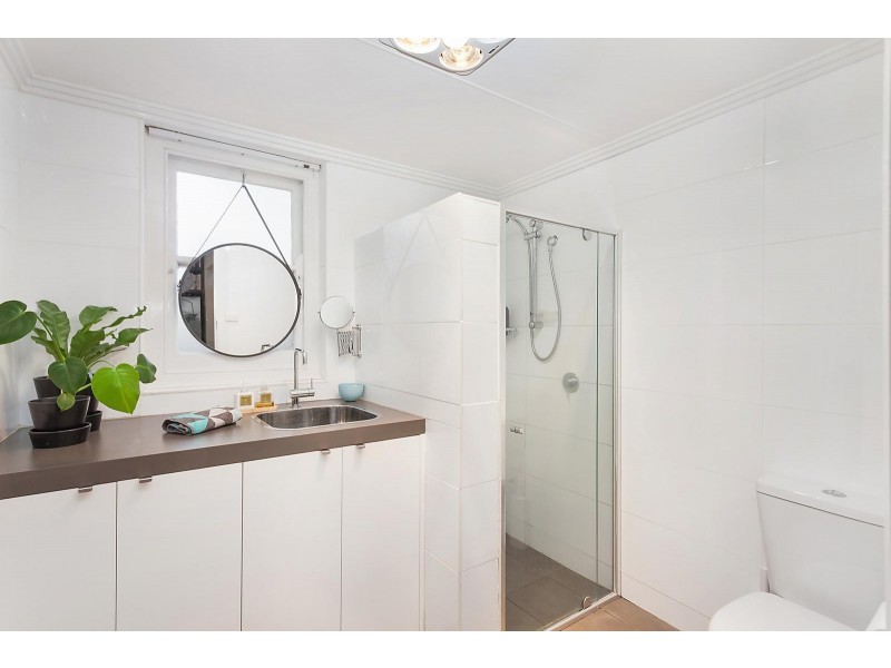 6 Cooma Street, Queanbeyan NSW 2620