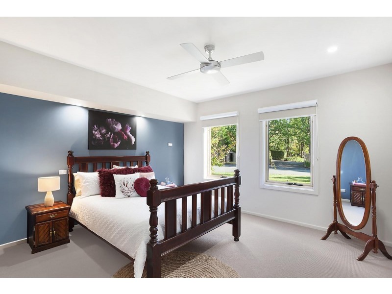 6/27 Lakeview Gardens, Jerrabomberra NSW 2619