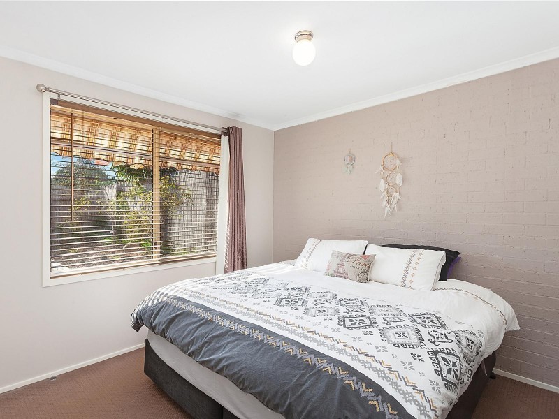 6/48 Sid Barnes Crescent, Gordon ACT 2906