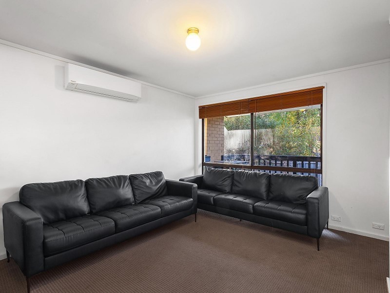 1 Landor Place, Kambah ACT 2902