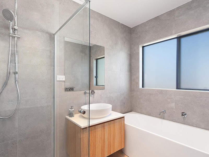 77 Hearne Street, Googong NSW 2620