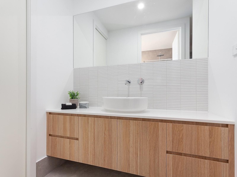 77 Hearne Street, Googong NSW 2620