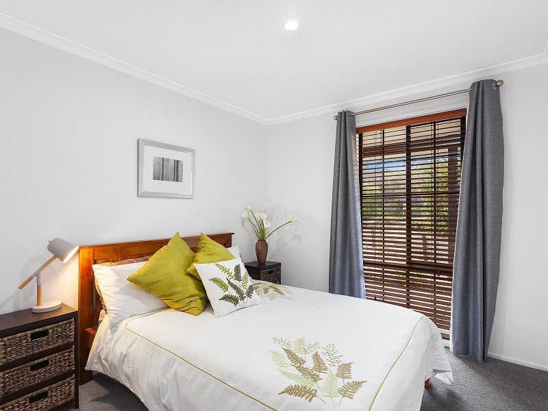 8 Haugh Place, Oxley ACT 2903