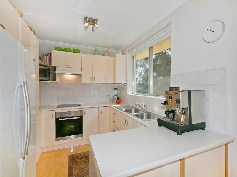 42 Debenham Street, Mawson ACT 2607