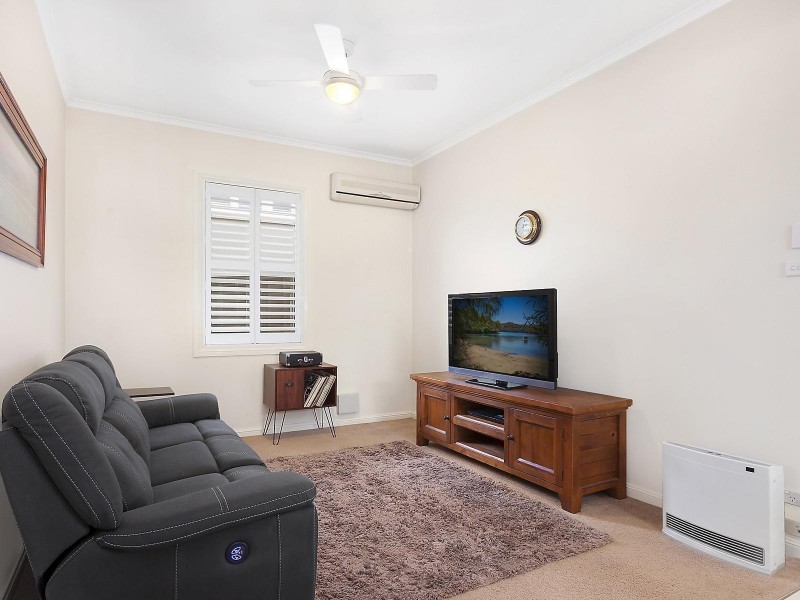 14 Moore Street, Queanbeyan NSW 2620
