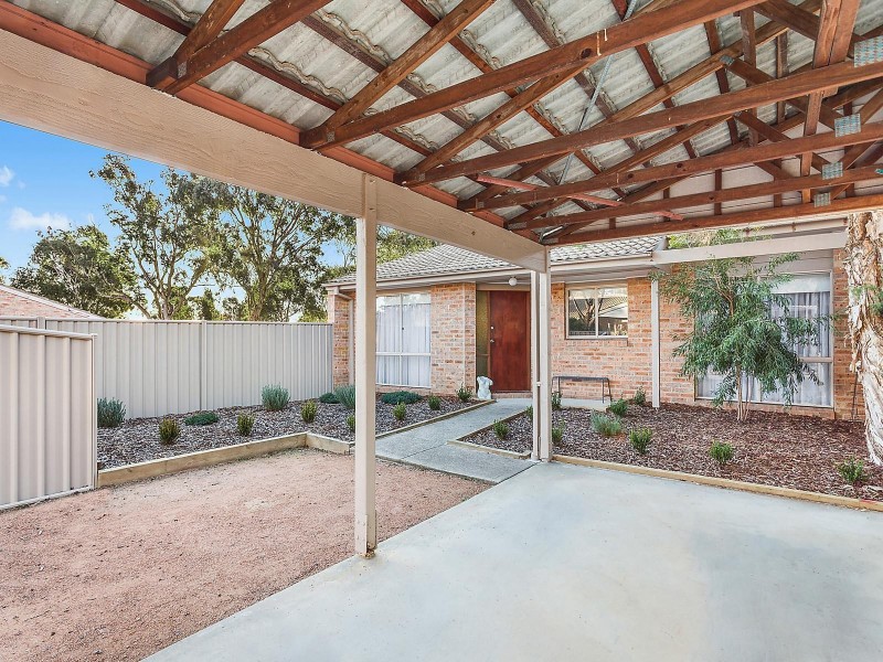 10/24 Beazley Crescent, Calwell ACT 2905
