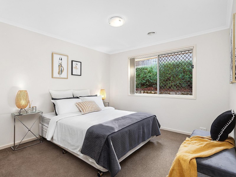 123 Halloran Drive, Jerrabomberra NSW 2619