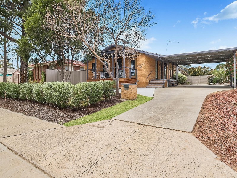 28 Bellingham Crescent, Kambah ACT 2902