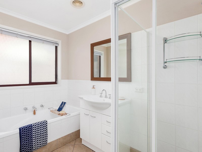 16 Cantle Place, Karabar NSW 2620