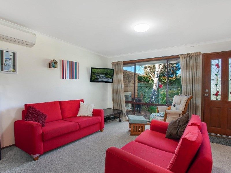 15/25 Pinkerton Circuit, Kambah ACT 2902