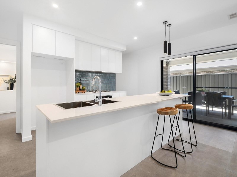 10 Zealie Bend, Googong NSW 2620