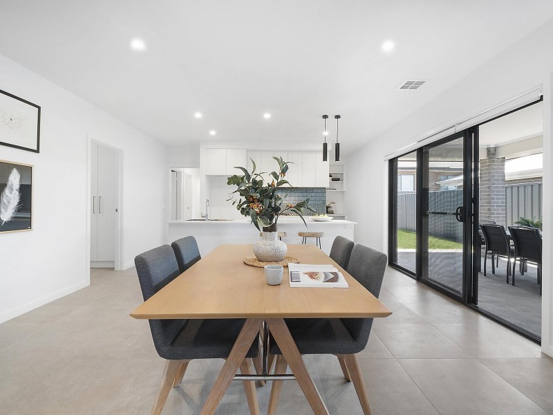 10 Zealie Bend, Googong NSW 2620