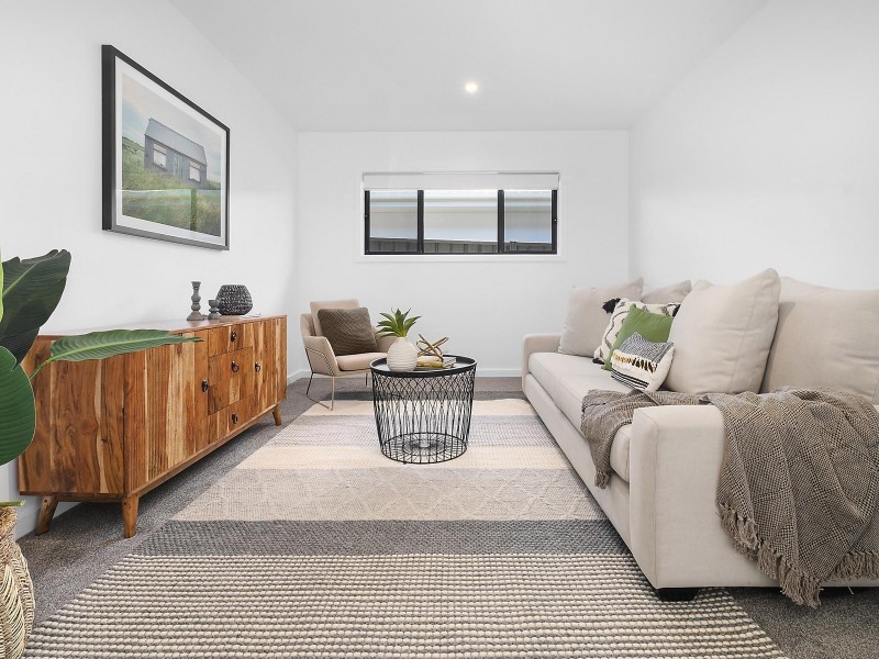 10 Zealie Bend, Googong NSW 2620