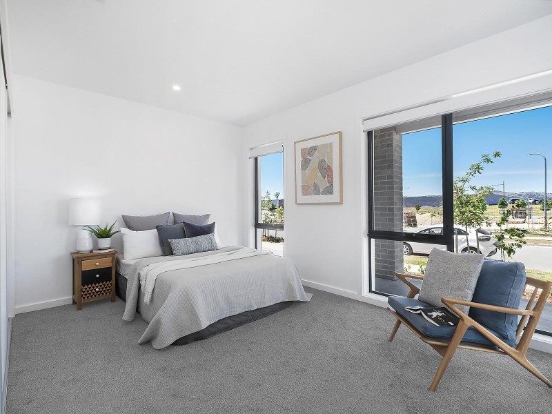 10 Zealie Bend, Googong NSW 2620