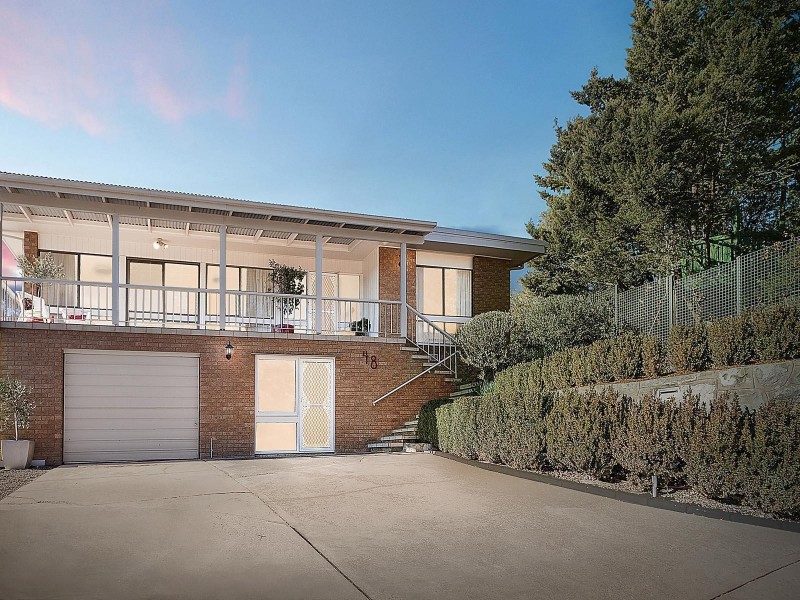 48 Sinclair Street, Kambah ACT 2902