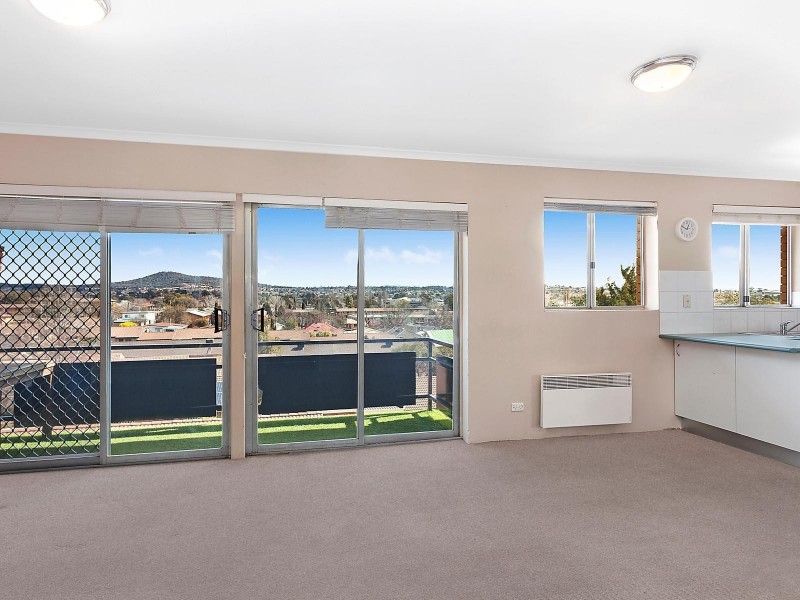 21/34-36 Mowatt Street, Queanbeyan NSW 2620