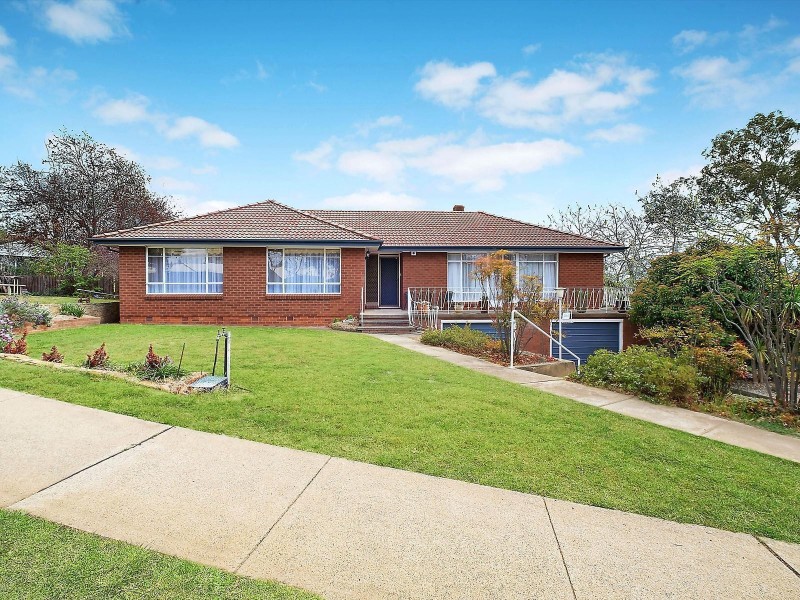 304 Goyder Street, Narrabundah ACT 2604
